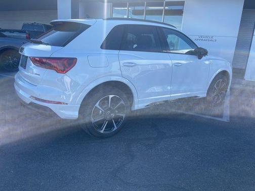 2025 Audi Q3 45 S line Premium Plus