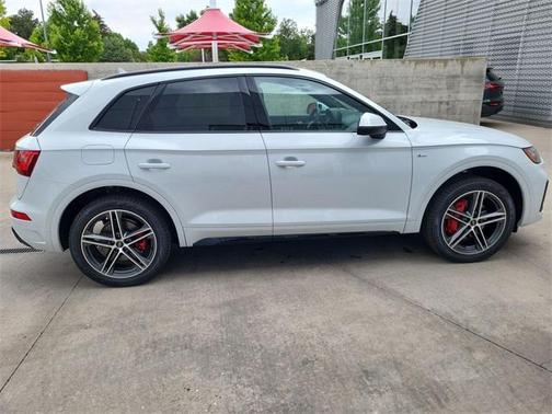 2025 Audi Q5 55 S line Premium Plus