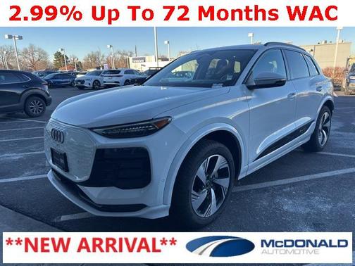 2025 Audi Q6 e-tron Premium Plus quattro