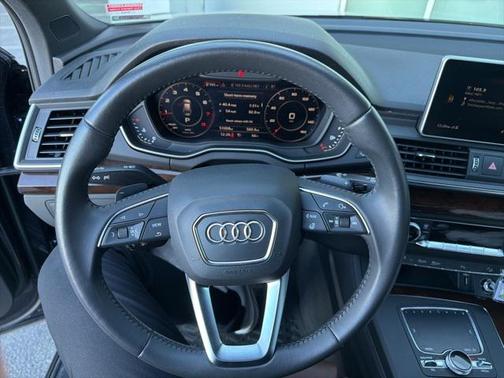 2019 Audi Q5 2.0T Premium Plus