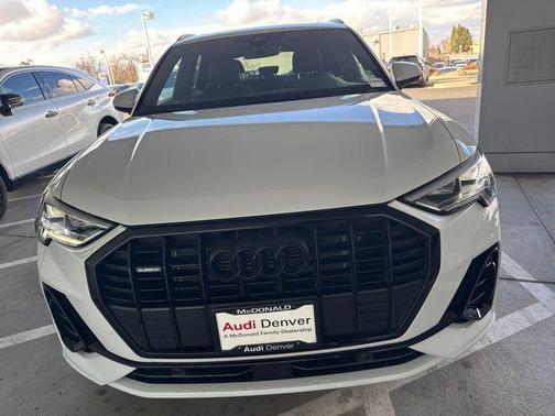 2025 Audi Q3 Premium 45 TFSI S line quattro Tiptronic