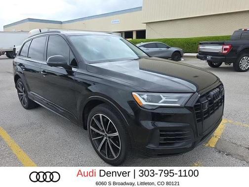Mythos Black Metallic 2023 Audi Q7 55 Premium Plus