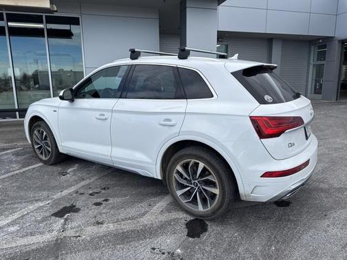 2023 Audi Q5 45 S line Premium Plus