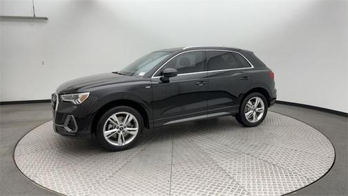 2023 Audi Q3 45 S line Premium Plus