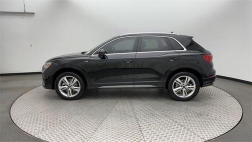 2023 Audi Q3 45 S line Premium Plus