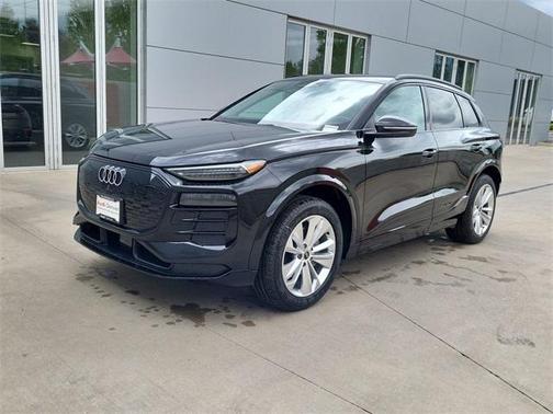 2025 Audi Q6 e-tron Premium Plus