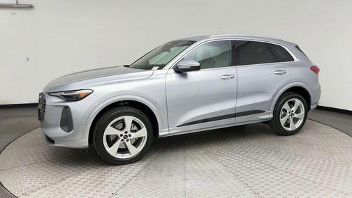 2025 Audi Q5 Premium Plus TFSI quattro S tronic