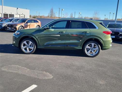 2025 Audi Q5 Premium Plus TFSI quattro S tronic