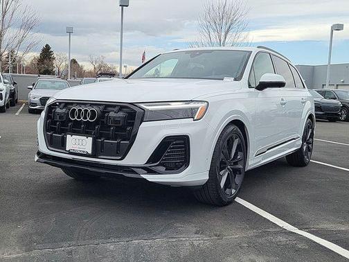 2026 Audi Q7 55 Premium Plus