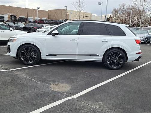 2026 Audi Q7 55 Premium Plus