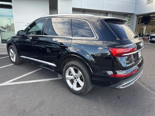 2021 Audi Q7 55 Premium