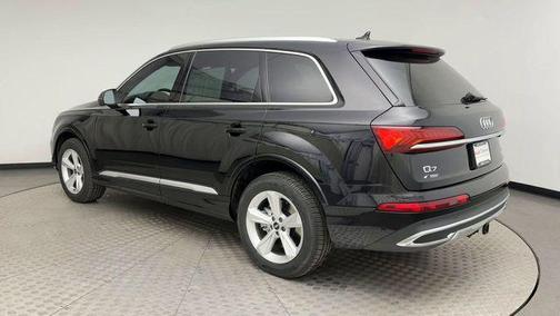 2021 Audi Q7 55 Premium