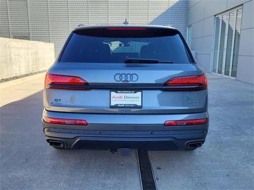 2025 Audi Q7 55 Premium Plus