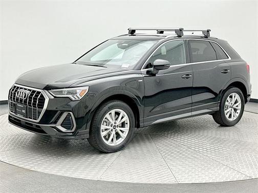 2025 Audi Q3 45 S line Premium Plus