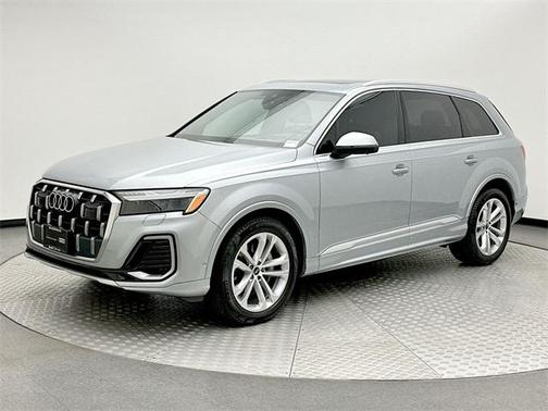 2025 Audi Q7 55 Prestige
