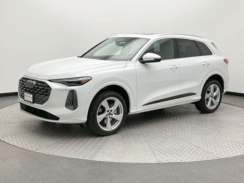 2025 Audi Q5 Premium Plus TFSI quattro S tronic