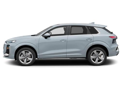 Arrow Gray Pearl Effect 2026 Audi Q3 TFSI quattro S tronic