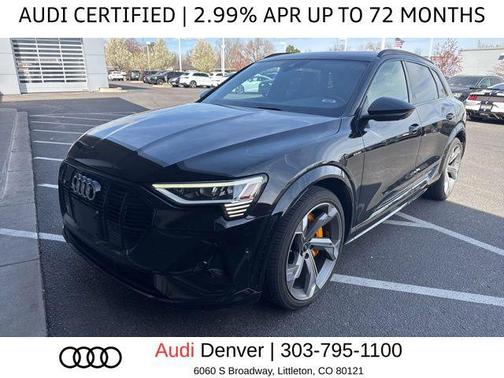 Mythos Black Metallic 2023 Audi e-tron S Premium Plus quattro