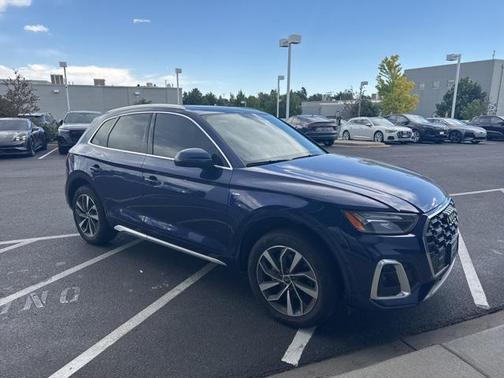 2022 Audi Q5 45 S line Premium