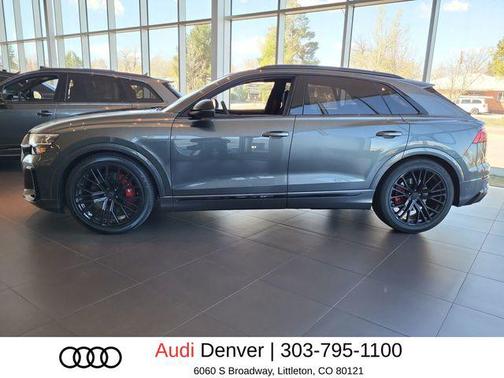 Daytona Gray Pearl Effect 2026 Audi SQ8 4.0T Prestige