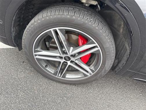 2025 Audi Q5 55 S line Prestige
