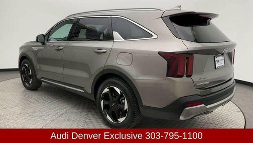 2025 Kia Sorento Plug-In Hybrid EX