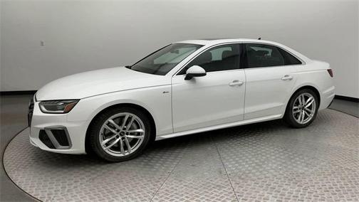 2022 Audi A4 45 S line Premium Plus