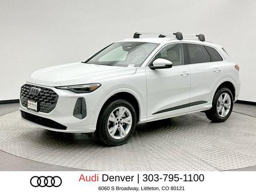 Glacier White Metallic 2025 Audi Q5 Premium TFSI quattro S tronic