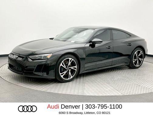 Mythos Black Metallic 2023 Audi e-tron GT Prestige quattro