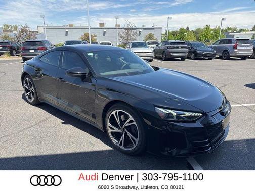 Mythos Black Metallic 2023 Audi e-tron GT Prestige quattro