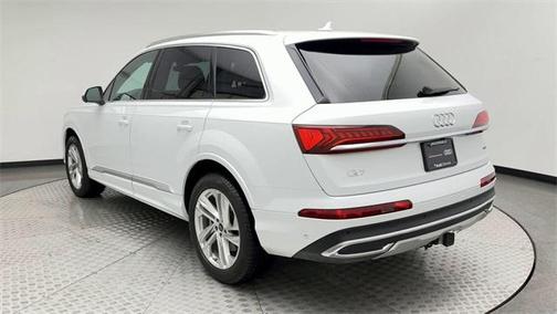 2023 Audi Q7 55 Premium Plus