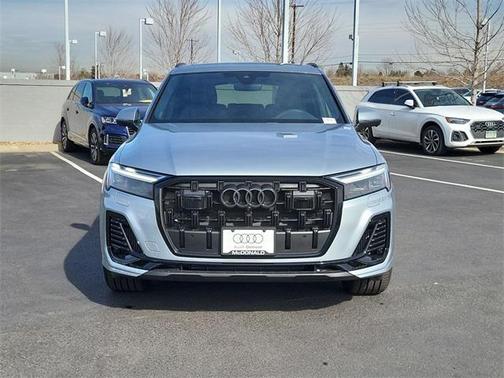 2026 Audi Q7 55 Premium Plus