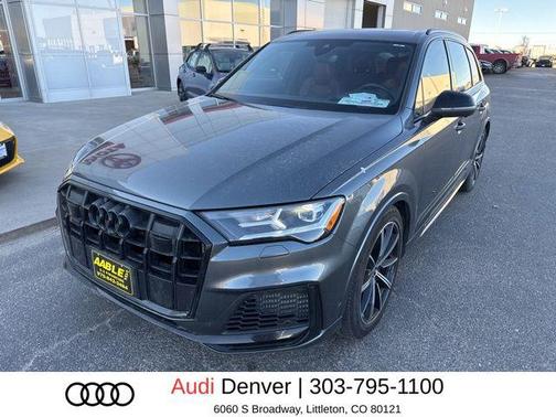 Daytona Gray Pearl Effect 2022 Audi SQ7 4.0T Prestige