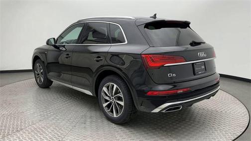 2022 Audi Q5 45 S line Premium Plus