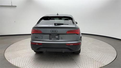 2023 Audi Q5 45 S line Premium Plus
