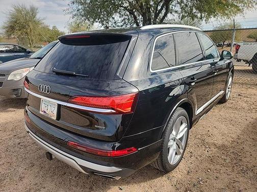 2025 Audi Q7 55 Premium Plus
