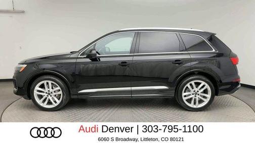 Mythos Black Metallic 2025 Audi Q7 55 Premium Plus