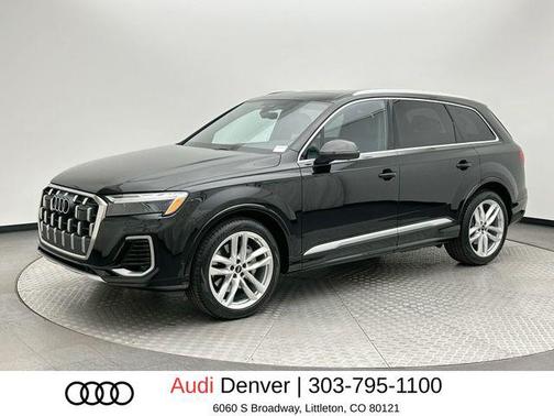 Mythos Black Metallic 2025 Audi Q7 55 Premium Plus