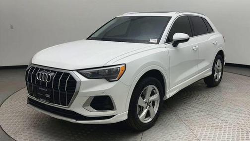 2022 Audi Q3 40 Premium