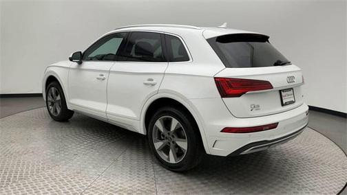 2023 Audi Q5 40 Premium Plus