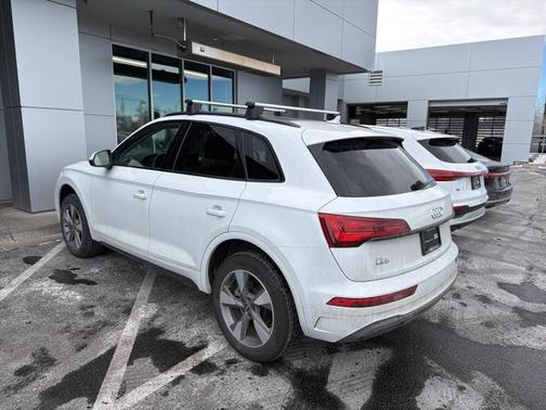 2025 Audi Q5 40 Premium Plus