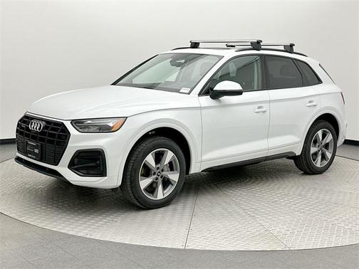2025 Audi Q5 40 Premium Plus