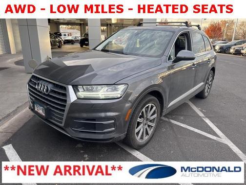 2019 Audi Q7 45 Premium Plus
