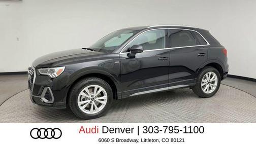 Mythos Black Metallic 2025 Audi Q3 Premium 45 TFSI S line quattro Tiptronic
