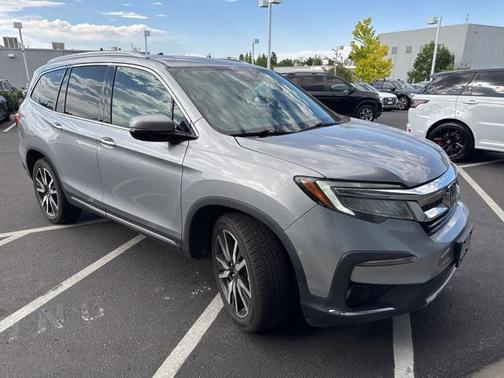 2020 Honda Pilot Touring 8-Passenger