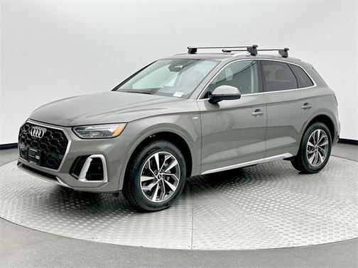 2023 Audi Q5 45 S line Premium Plus