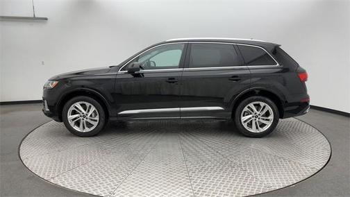 2023 Audi Q7 55 Premium Plus