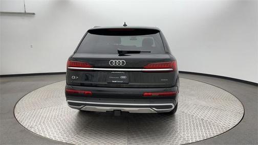 2023 Audi Q7 55 Premium Plus