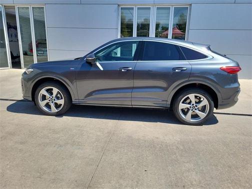 2025 Audi Q5 Sportback Premium Plus