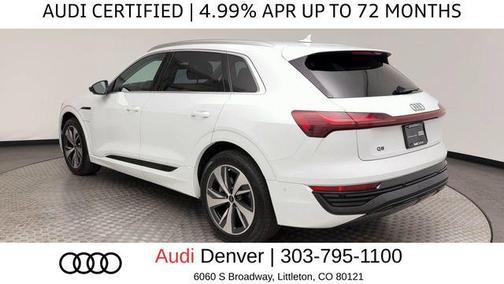Glacier White Metallic 2024 Audi Q8 e-tron Premium Plus